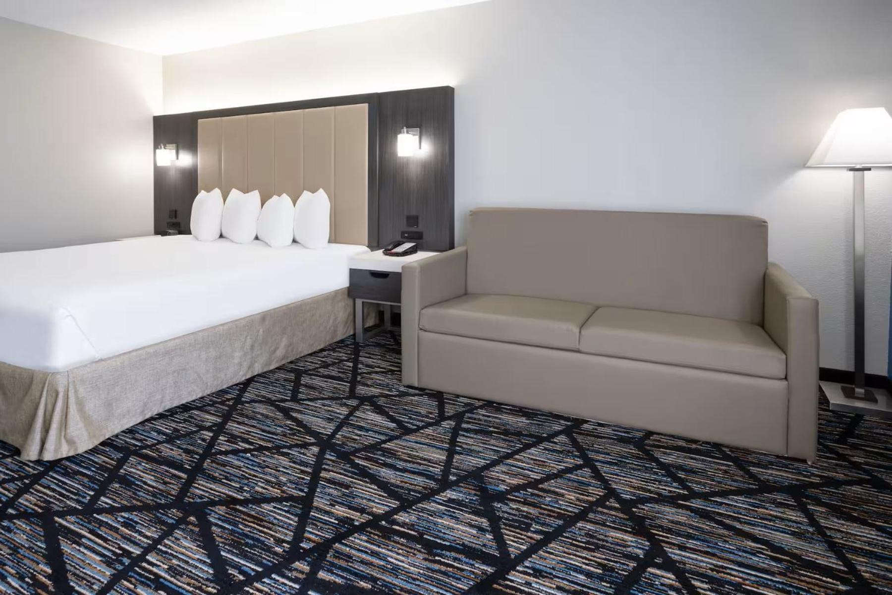 Baymont By Wyndham Lavergne 3* La Vergne